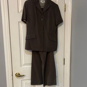 Le Suit Dark Brown Women's Pantsuit